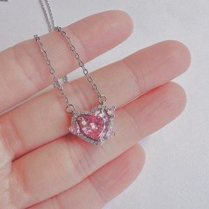 Silver Y2K pink zirconia heart necklace